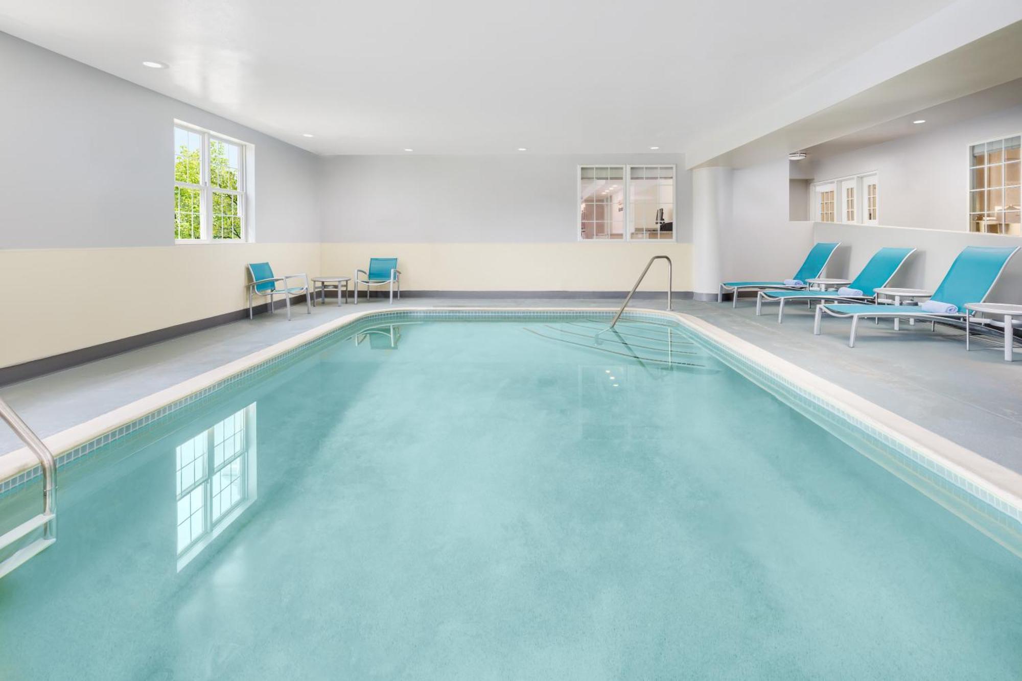 Towneplace Suites Manchester-Boston Regional Airport Kültér fotó