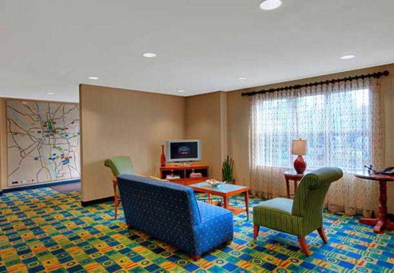 Towneplace Suites Manchester-Boston Regional Airport Beltér fotó